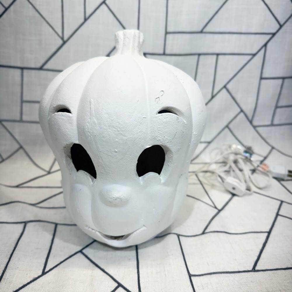 Trendmasters Casper Pumpkin Light 9.5" White Vintage 1995 Halloween Decor